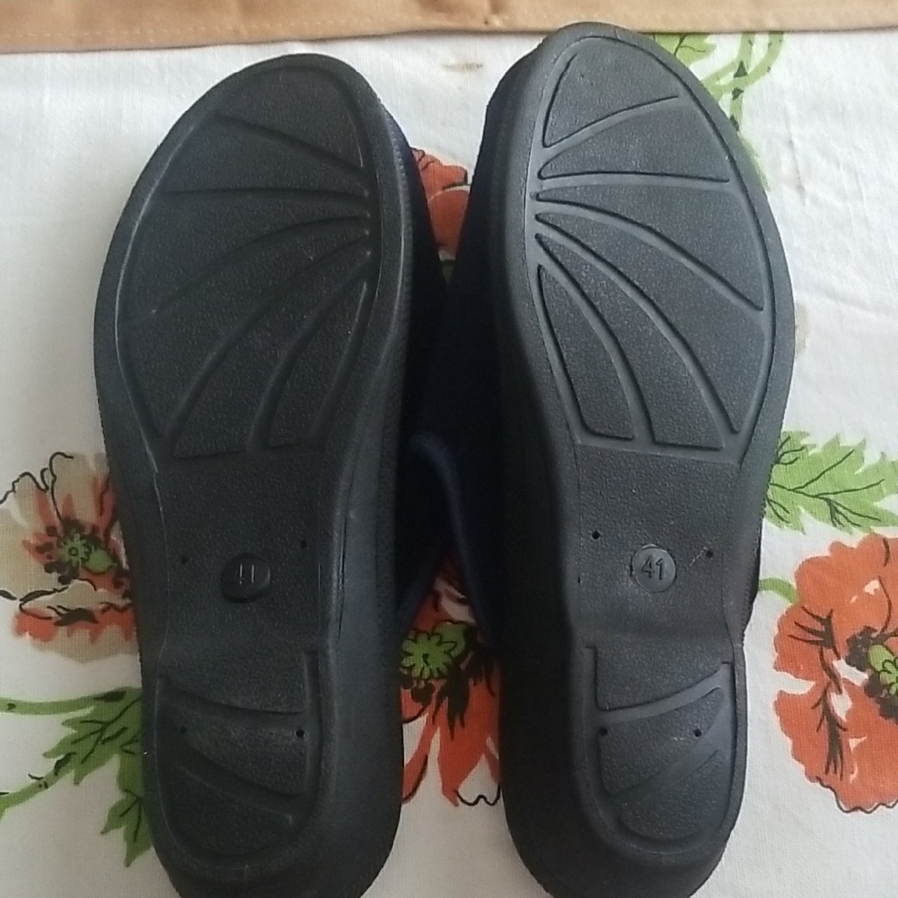 Floral Embroidered Women's Slippers - Dark Blue Sz 41 - Picture 3 of 6